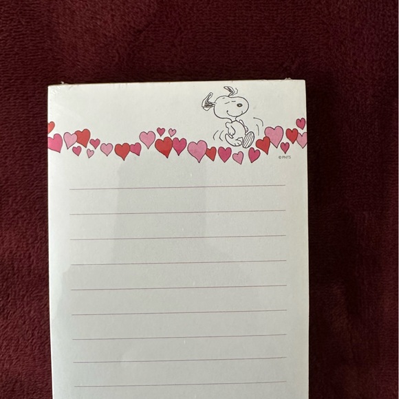 NWT ~ ♥️ Valentines Day ♥️Snoopy Notepad Set with Hearts - Picture 4 of 5